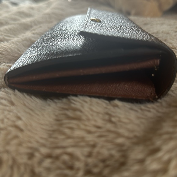 Wallet - Picture 2 of 11